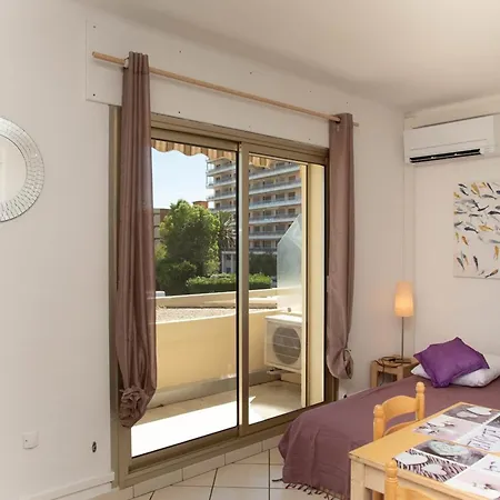 4 Pers, Acces Plage, Clim, Parking - Fr-1-803-71 Appartement