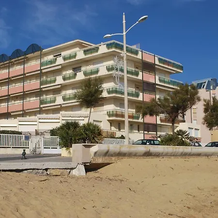 4 Pers, Acces Plage, Clim, Parking - Fr-1-803-71 Le Lavandou
