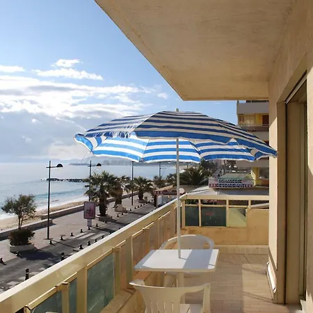 4 Pers, Terrasse Vue Mer, Parking, Clim - Fr-1-803-71 * Le Lavandou